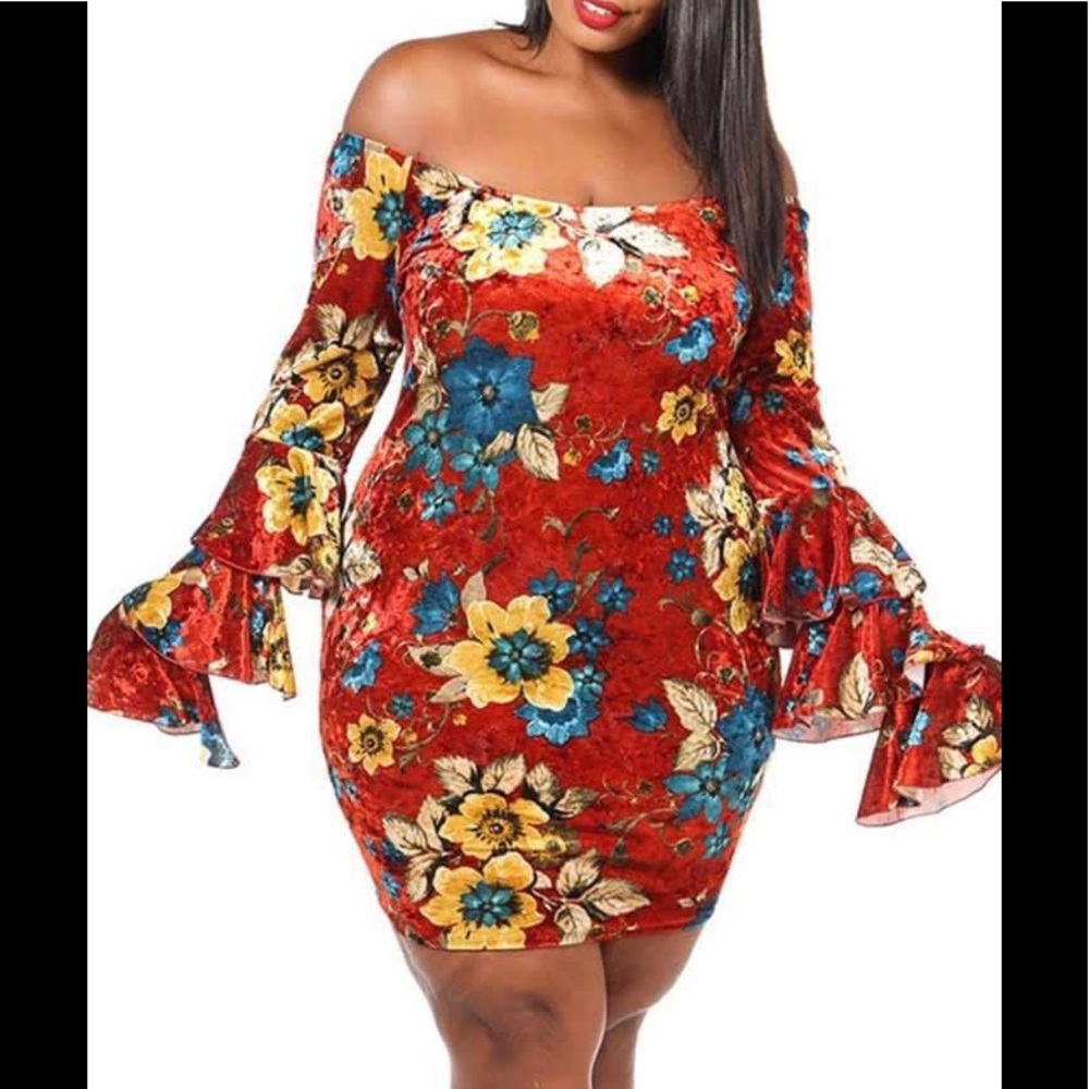 It’s Fall are you ready Floral Velvet Dress - Picture 1 of 2